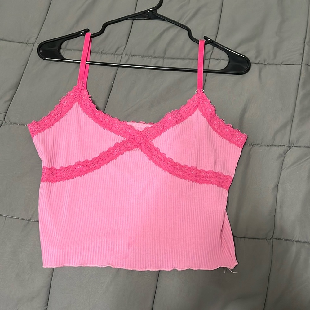 Pink cropped tank top